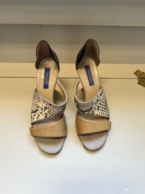 Dee Keller Two-Tone Snake-Print & Beige Heels in Patent Italian Leather